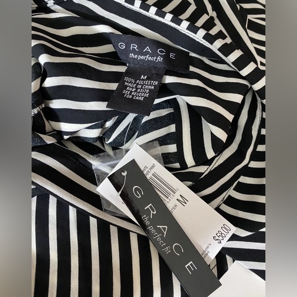 Grace Womens Blouse Size Medium Black White Vertical Stripe New Top NWT - Picture 4 of 6